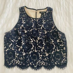 White House Black Market Crop Shell